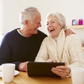 Guida per l’aiutante familiale : il tablet con un Alzheimer Guida per l’aiutante familiale : il tablet con un Alzheimer