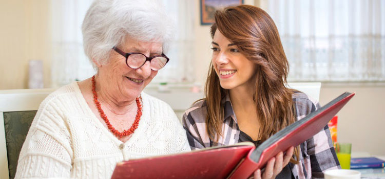 La vie d’une personne atteinte d’Alzheimer au quotidien La vie d’une personne atteinte d’Alzheimer au quotidien