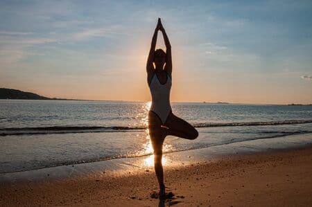 5-conseils-pour-améliorer-votre-self-control-yoga-positive-attitude-conseil-blog-top-dynseo-jeux-jeu clint-scarlett-dynseo-games-for-elderly-brain-game-games-activities-for-seniors-cognitive-games-activities-senior-old-people-tablet- activities-dementia-stimulation-training-adults-alz-alzheimer