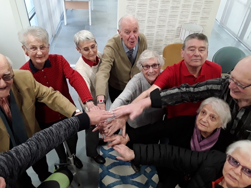 joe-entrainement-memoire-sur-tablette-seniors-personnes-agees-top-culture-dynseo