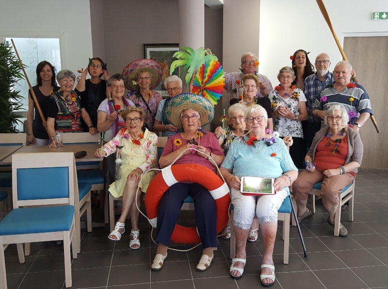 retirement home seniors games animation top culture ehpad