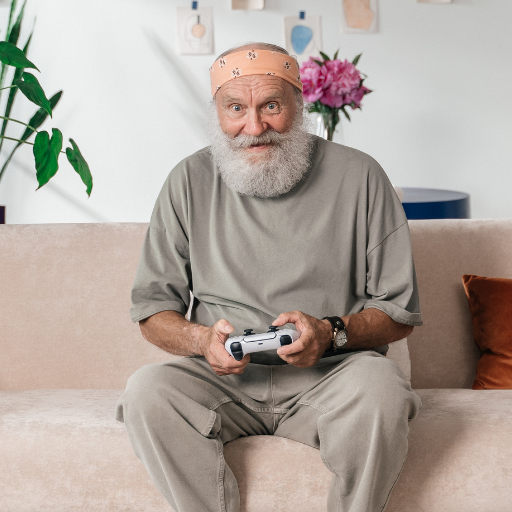 jeux videos personnes agees playing video games with seniors