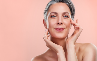 Comment Bien Vieillir : Entre Entraînement de la Mémoire et Soins de la Peau