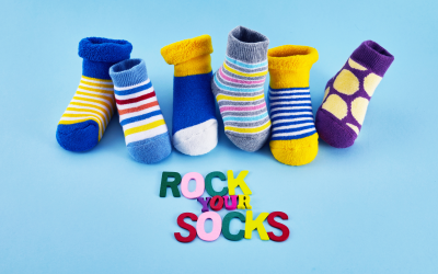 Acompanha uma criança com síndrome de Down com Coco